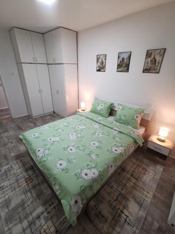 White House Ns Apartment Novi Sad Exterior photo